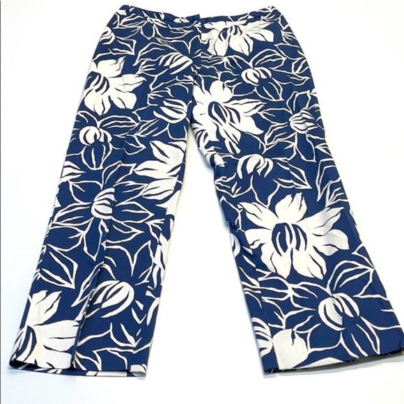 JONES NEW YORK Womens 8 Blue White Floral Capri - Picture 1 of 3